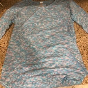 Athletic top gently used, like new